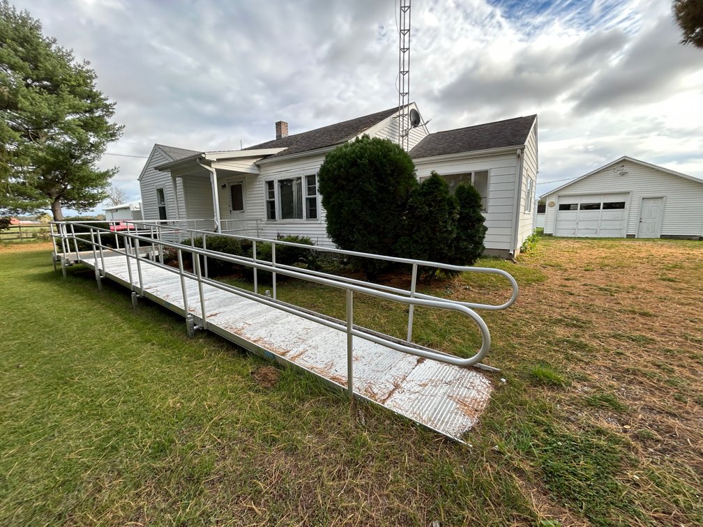 Image for 6-661 CR V, Liberty Center, OH 43532