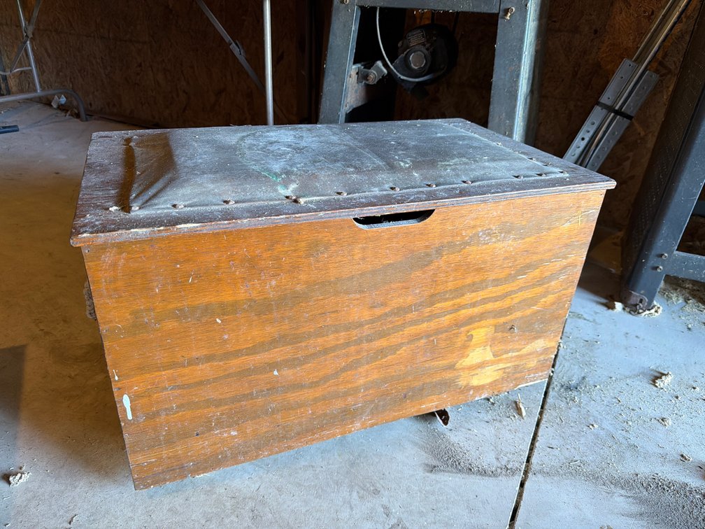 Wooden Storage Chest with Padded Lid and Rope Handles
