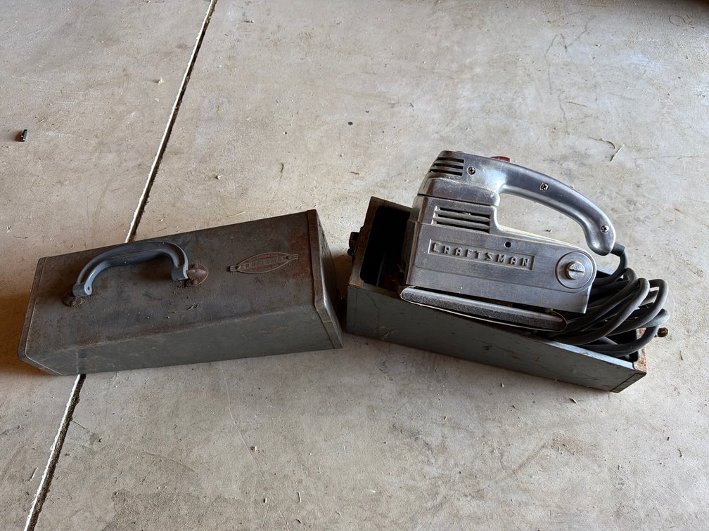 Craftsman Electric Pad Sander with Metal Storage Case