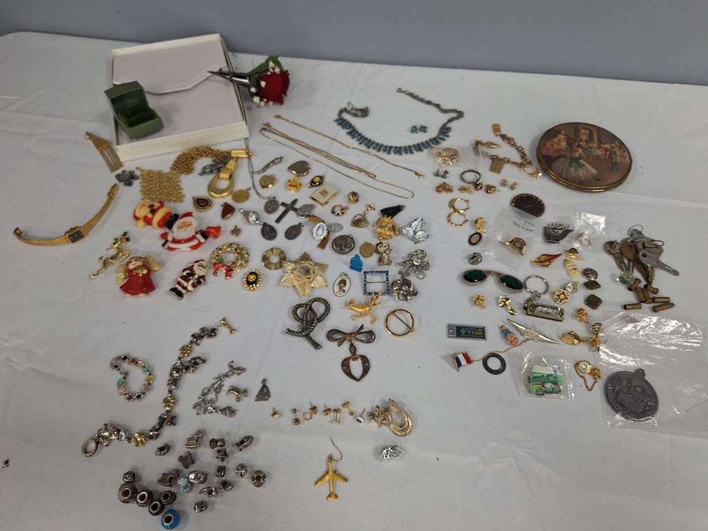Costume Jewelry, Brooches, Charms, and Collectible Pins