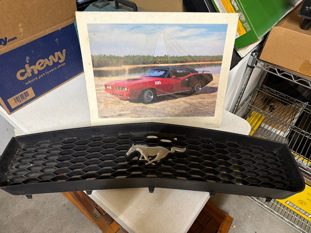 Automotive Honeycomb Grille and 1971 Hemi 'Cuda Print