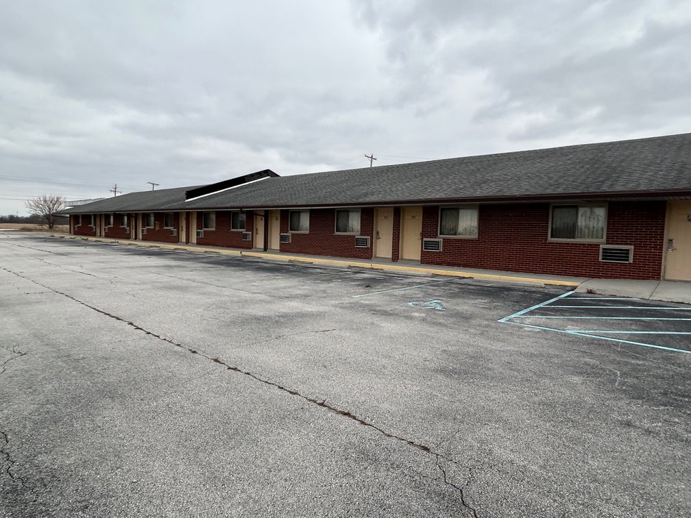 Image for 10+/- ACRES with Hotel and Buildings