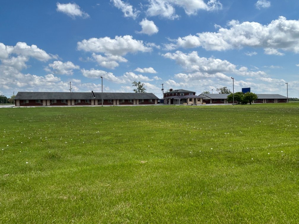 Image for 10+/- ACRES with Hotel and Buildings