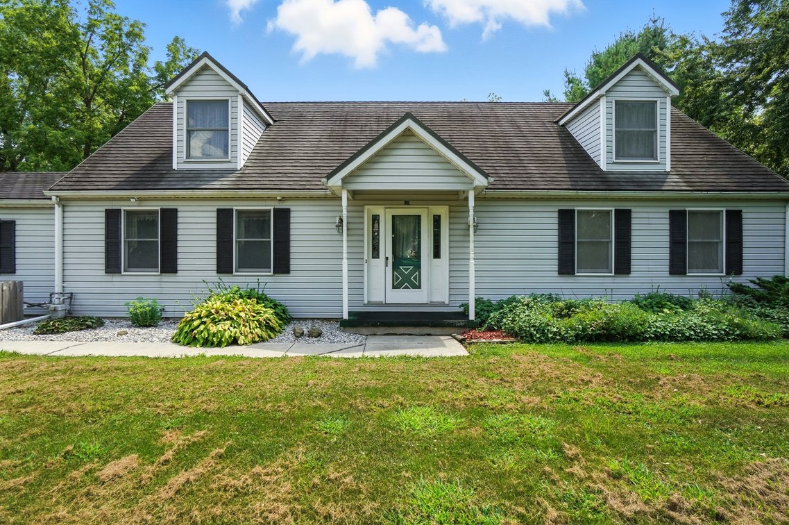 Image for 120 Moore St, Pemberville, OH 43450