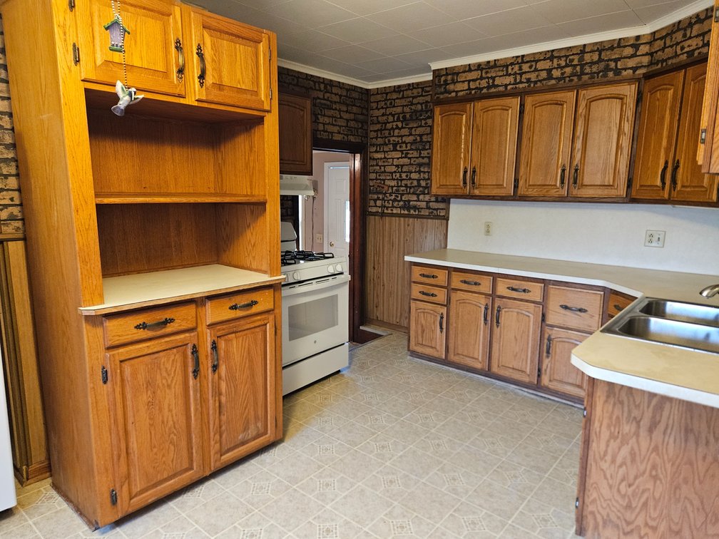 Image for 210 School Street, Luckey, OH 43443