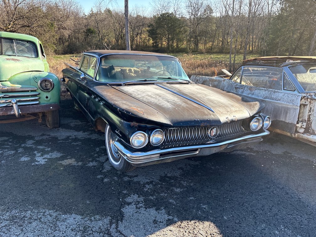 1960 BUICK LESABRE