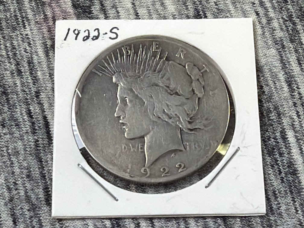 1922 S PEACE DOLLAR