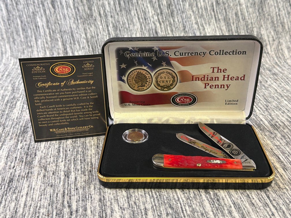 CASEXX THE INDIAN HEAD PENNY KNIFE WITH PENNY