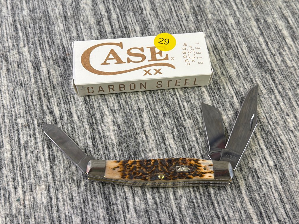 CASE XX AMBER BONE PEACH SEED JIG LARGE STOCKMAN KNIFE