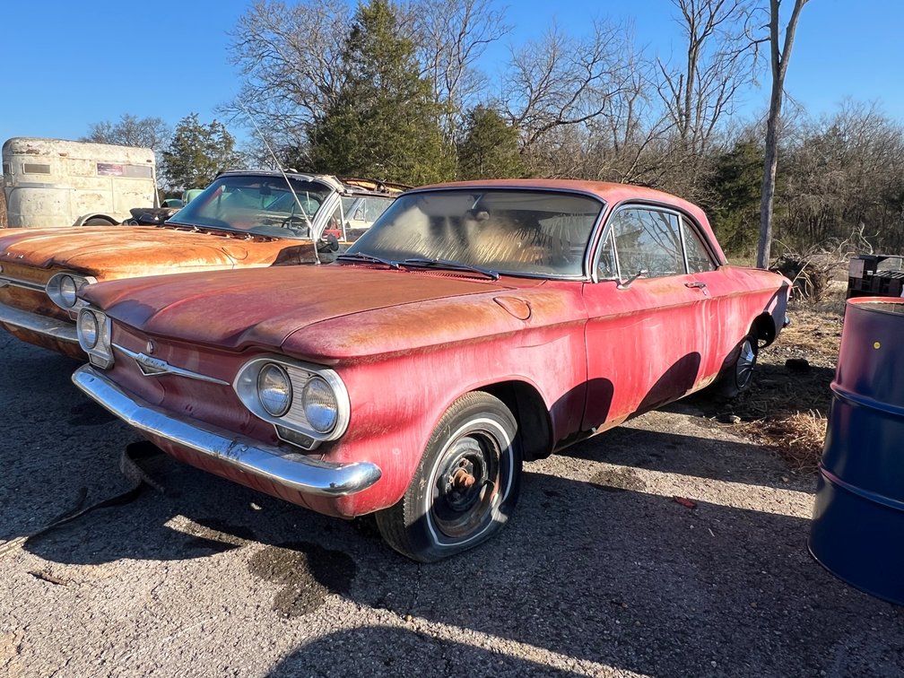 1961 CORVAIR MONZA 900