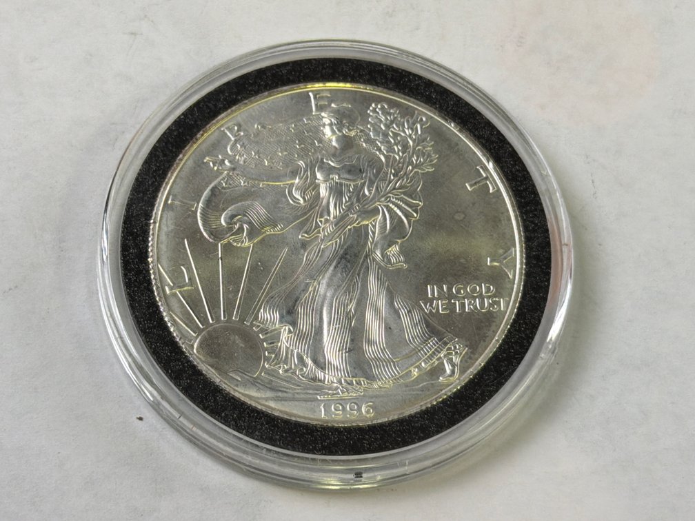 1996  AMERICAN SILVER EAGLE DOLLAR