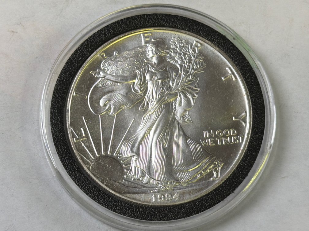 1994  AMERICAN SILVER EAGLE DOLLAR