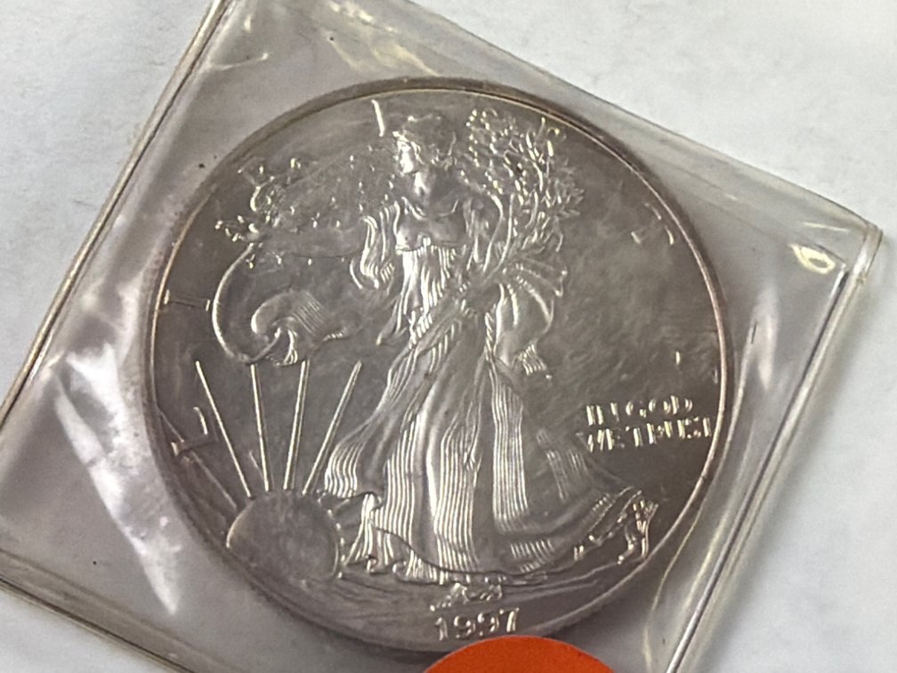 1997 AMERICAN SILVER EAGLE DOLLAR