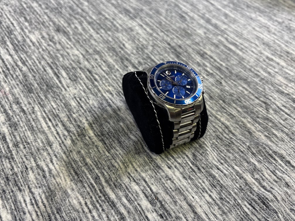 MOVADO SERIES 800 MENS WATCH