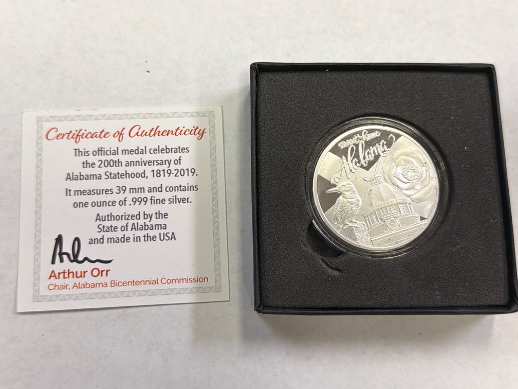 1 OZ SILVER ALABAMA BICENTENNIAL COMMEMORATIVE MEDAL