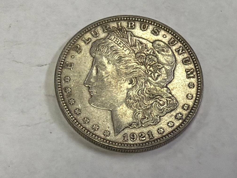 1921 MORGAN SILVER DOLLAR