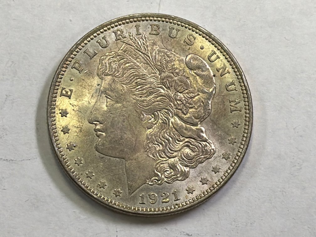 1921 MORGAN SILVER DOLLAR