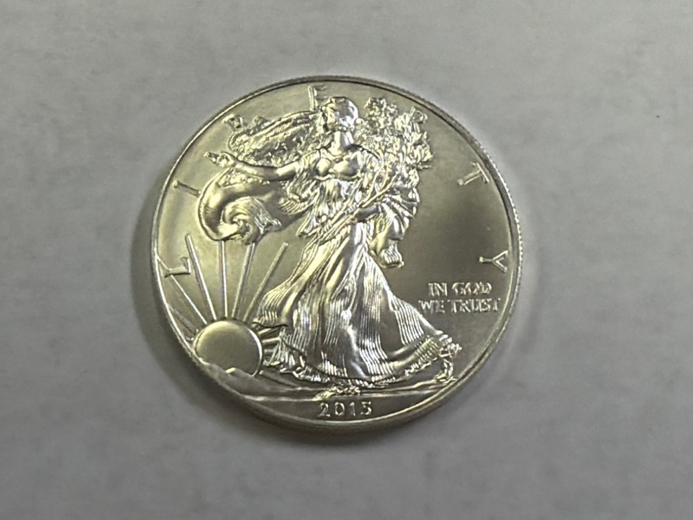 2015 SILVER EAGLE DOLLAR