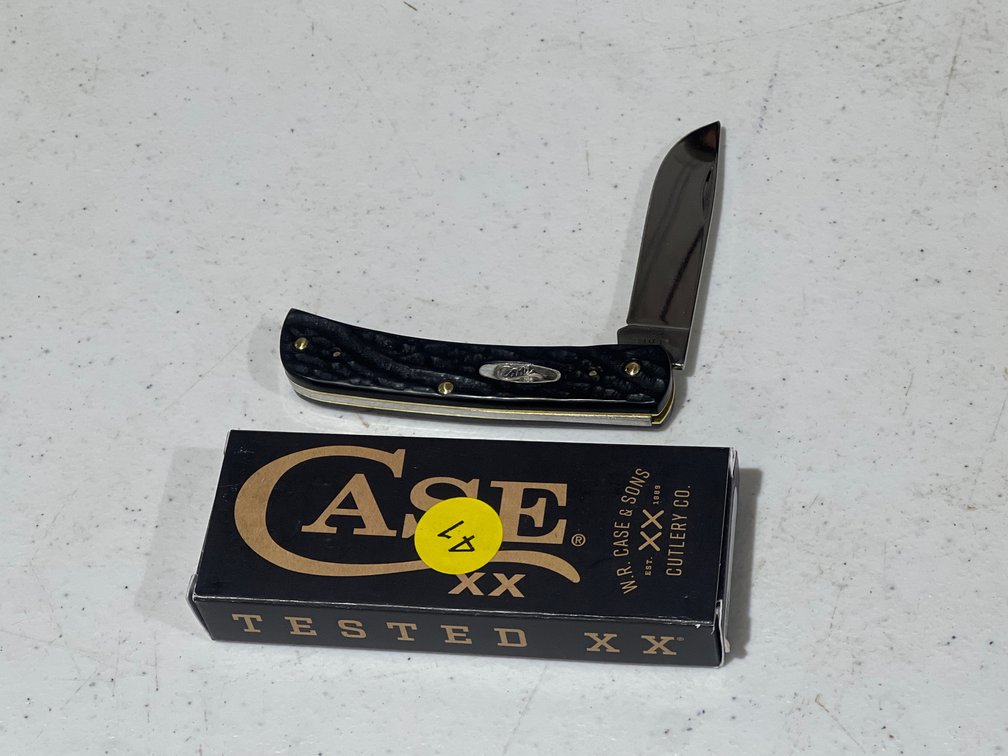 CASE XX BLACK SYNTHETIC ROUGH JIG SOD BUSTER JR KNIFE