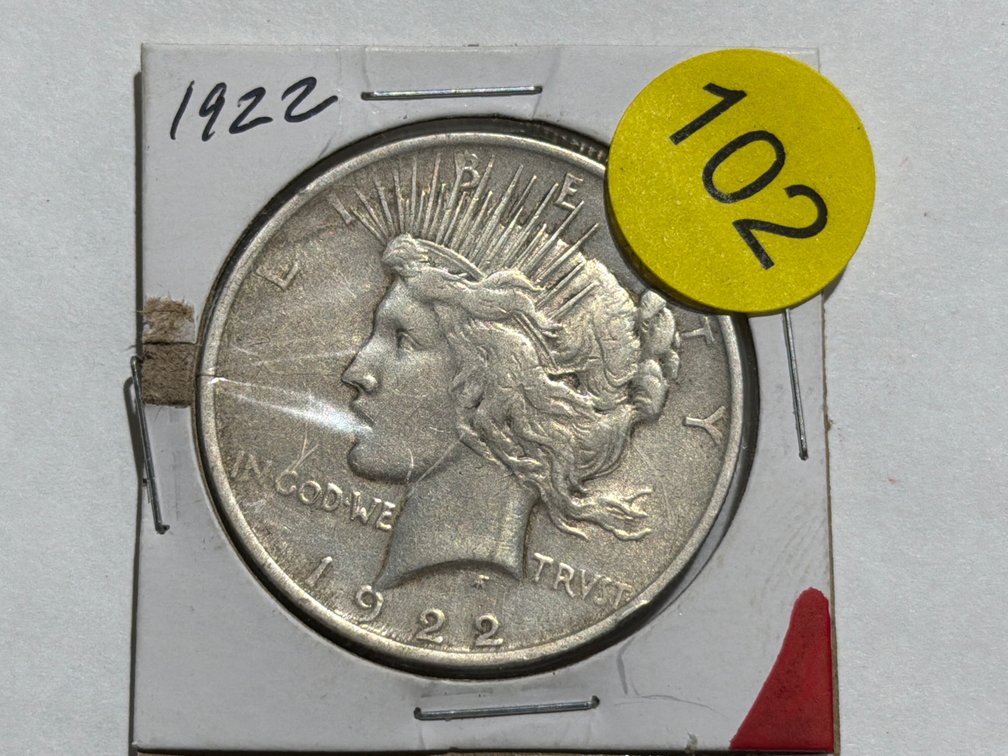 1922 PEACE  SILVER DOLLAR