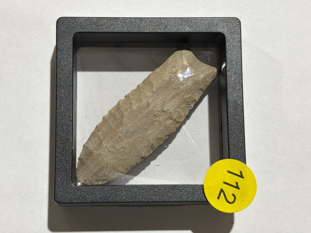 ARROW HEAD