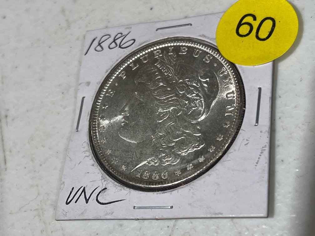 1886 MORGAN SILVER DOLLAR