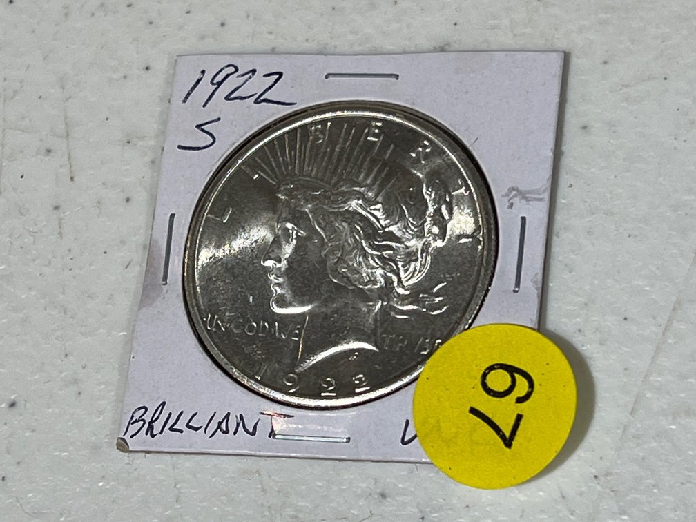 1922-S SILVER PEACE DOLLAR