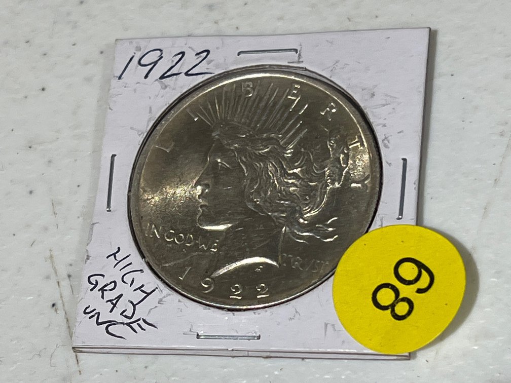 1922 SILVER PEACE DOLLAR