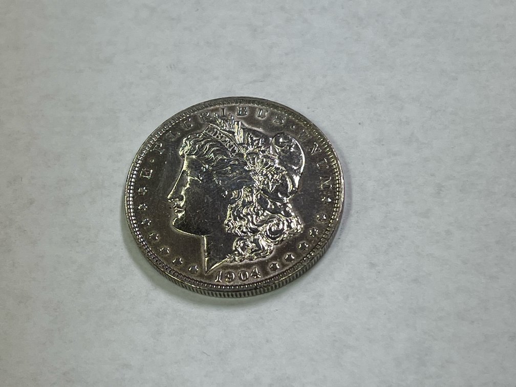 1904-O MORGAN SILVER DOLLAR