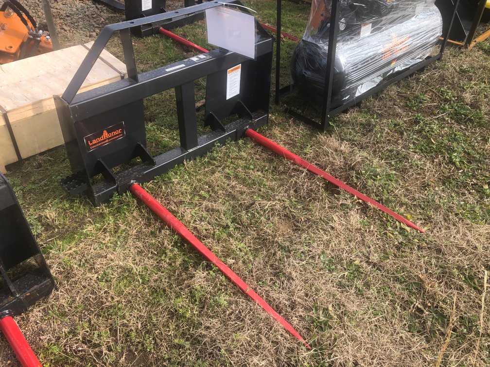 SKID STEER DOUBLE PRONG HAY SPEAR