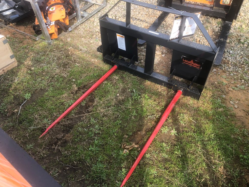 SKID STEER DOUBLE PRONG HAY SPEAR
