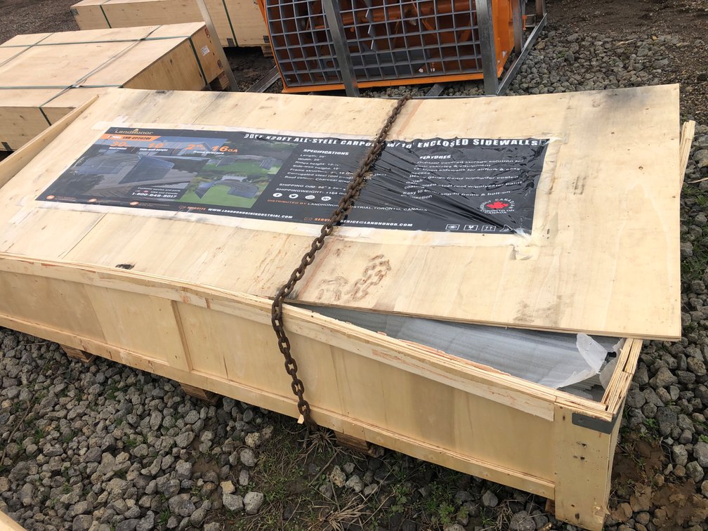 20’ x 20’ w 10’ ENCLOSED SIDES
