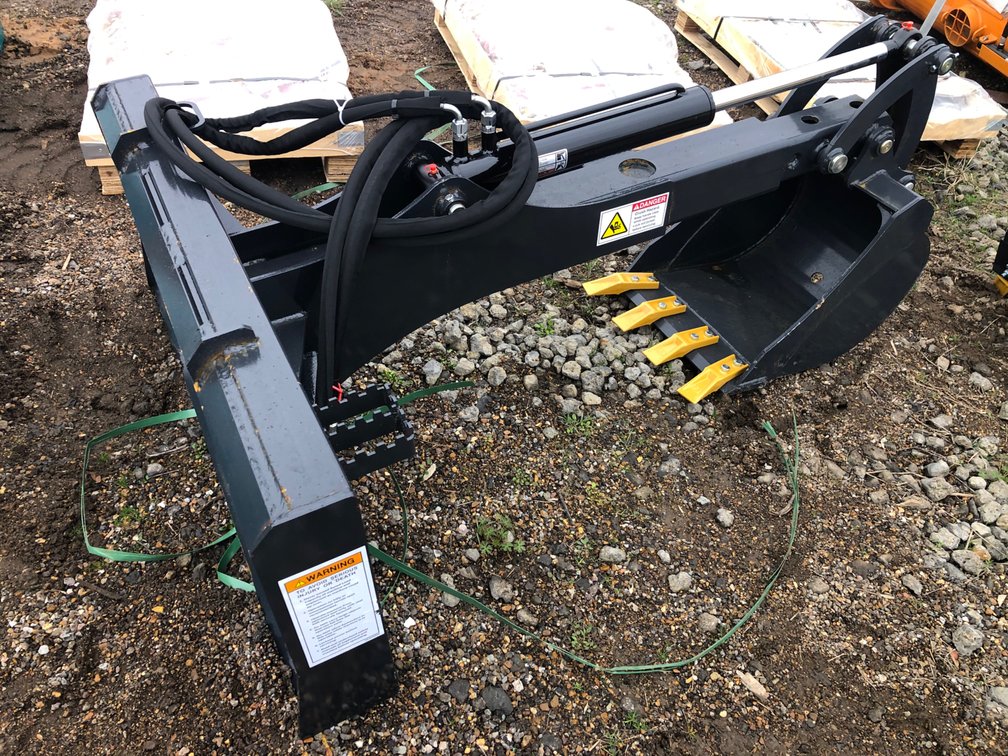 SKID STEER BACKHOE ATTACHMENT