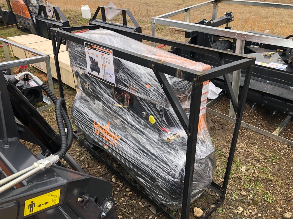 40 GALLON AIR COMPRESSOR