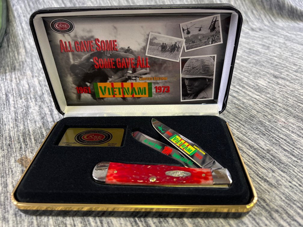 CASE XX VIETNAM LIMITED EDITION KNIFE