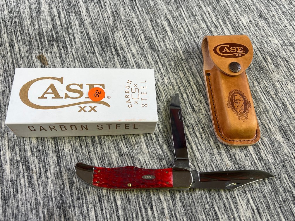 CASE XX DARK RED BONE PEACH SEED JIG LARGE FOLDING HUNTER KNIFE W/ CASE