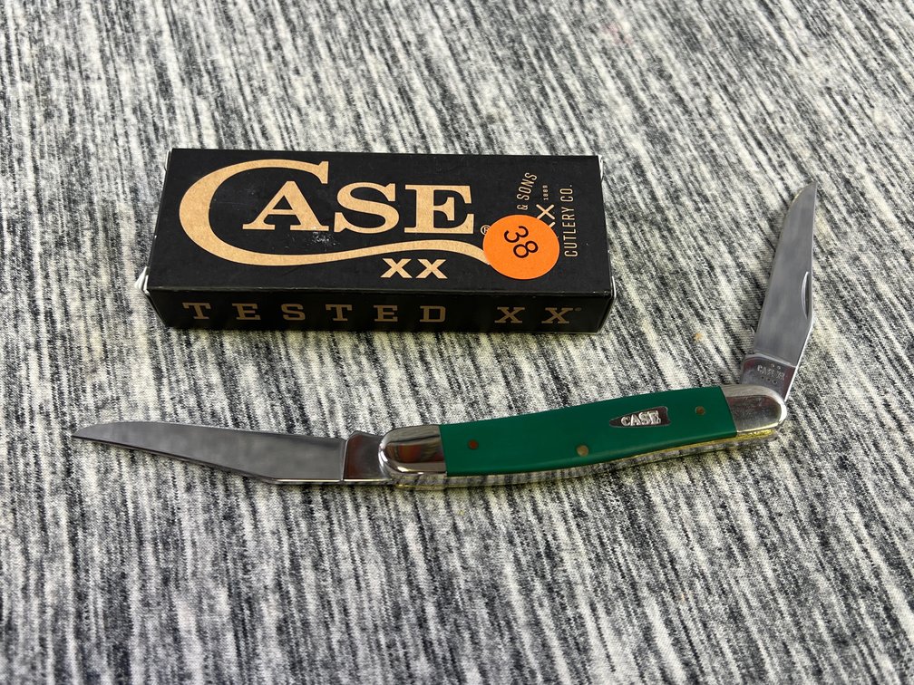 CASE XX SPRUCE GREEN SYNTHETIC SMOOTH MUSKRAT KNIFE