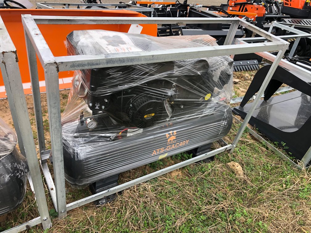 ATS 40 GALLON AIR COMPRESSOR
