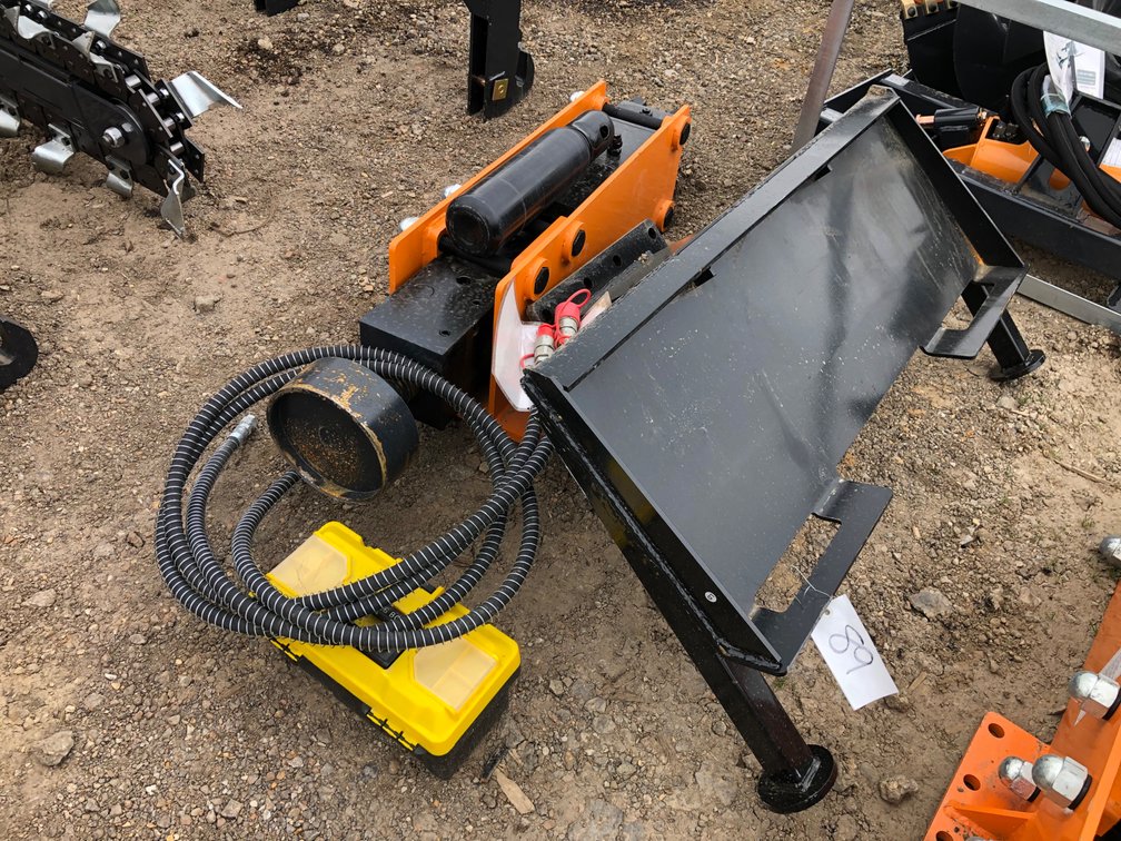 SKID STEER POST DRIVER