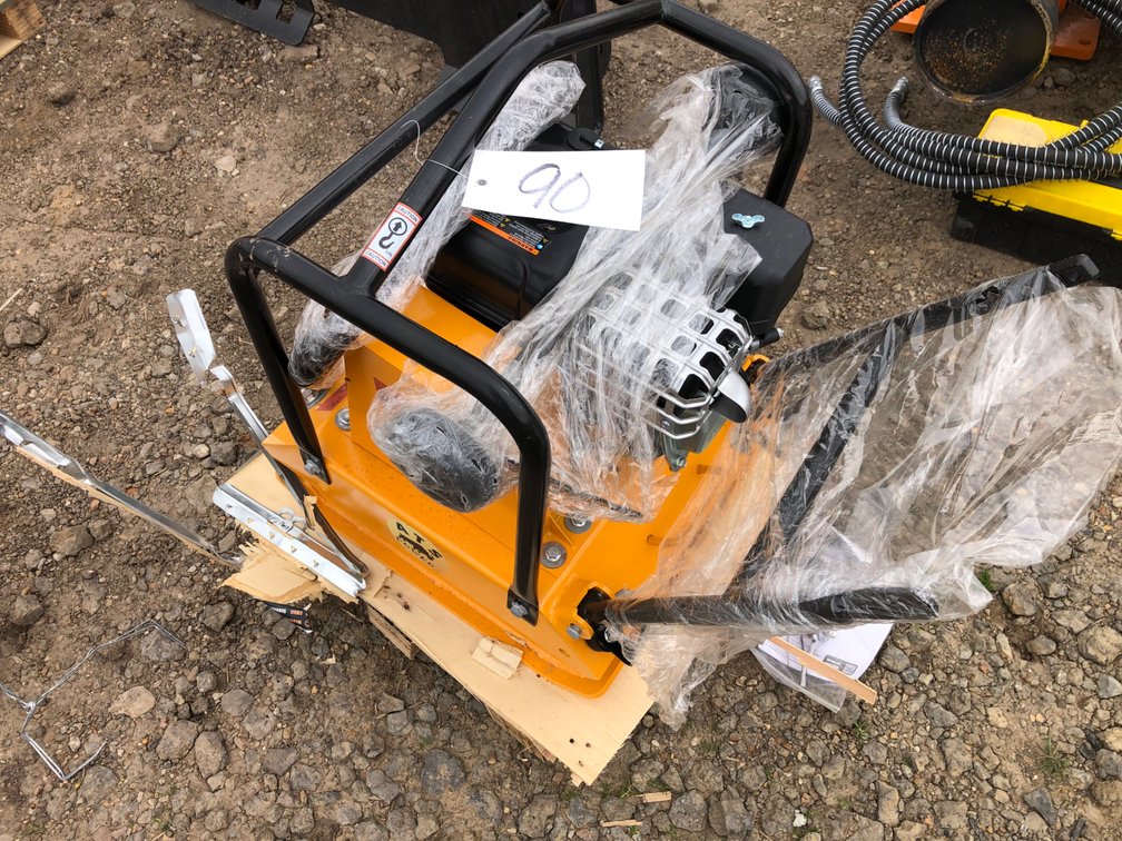 PLATE COMPACTOR