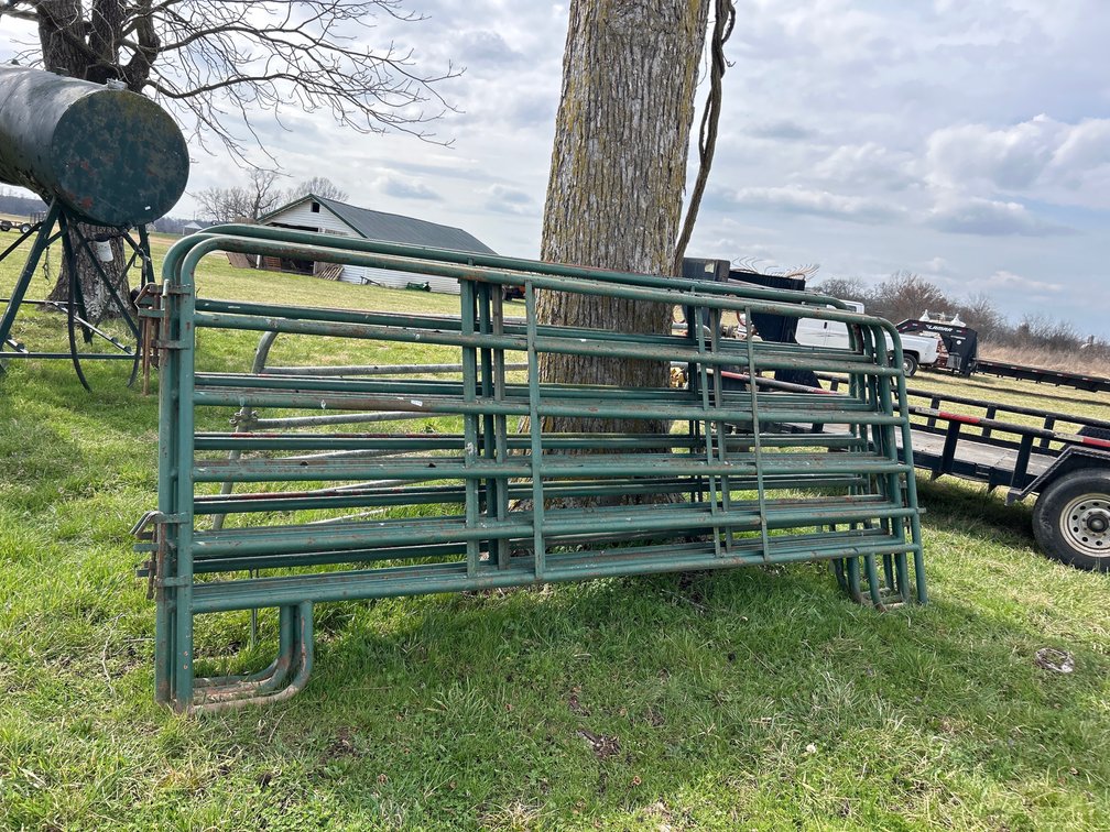 (6) 12’ CORRAL PANELS
