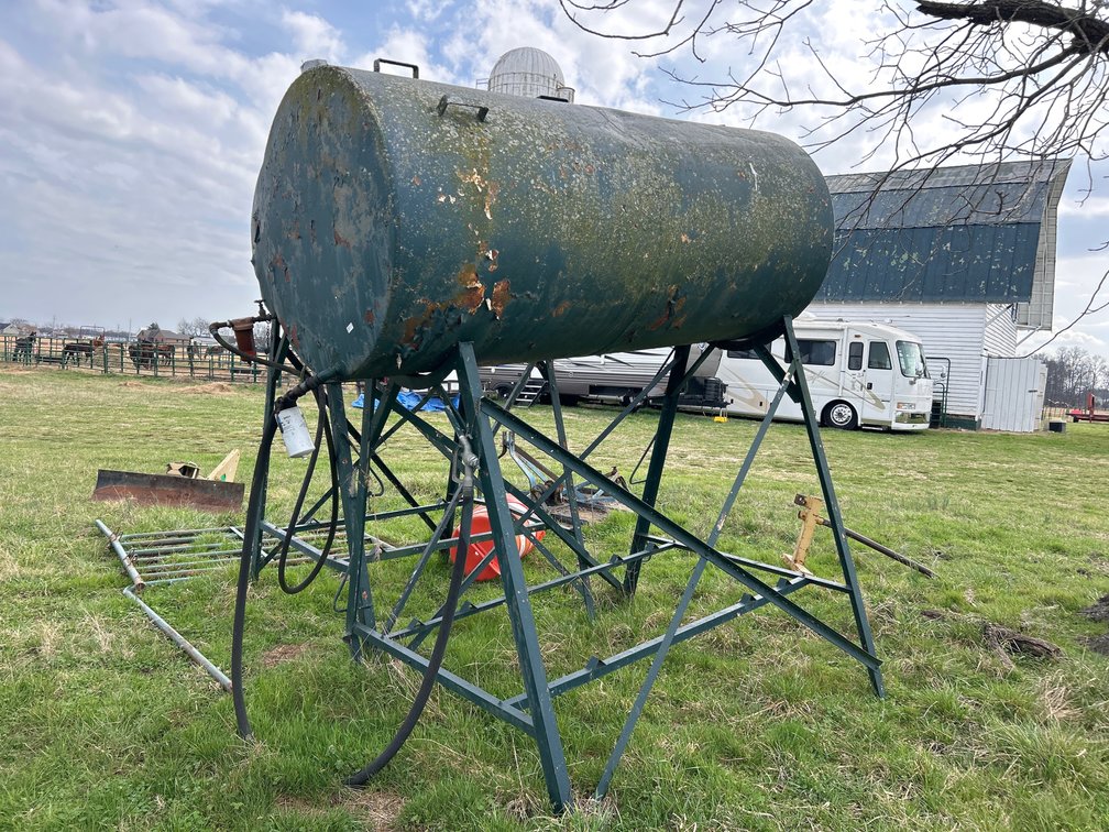 (1) DIESEL TANK WITH STAND