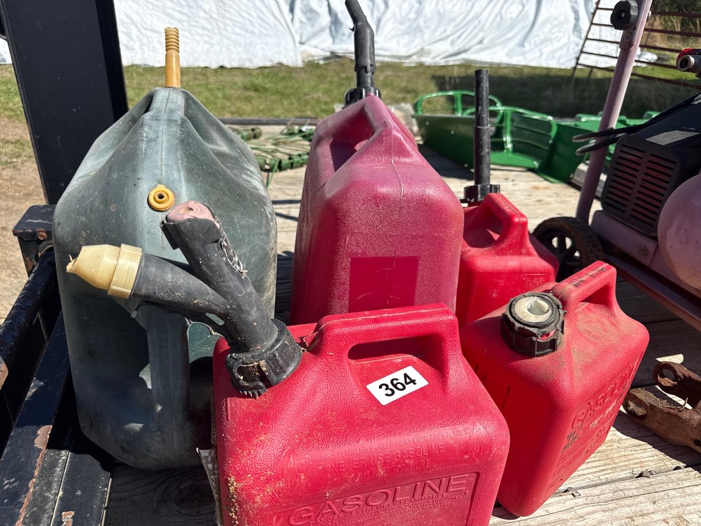 (5) GAS CANS