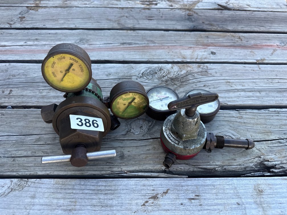 GAUGES