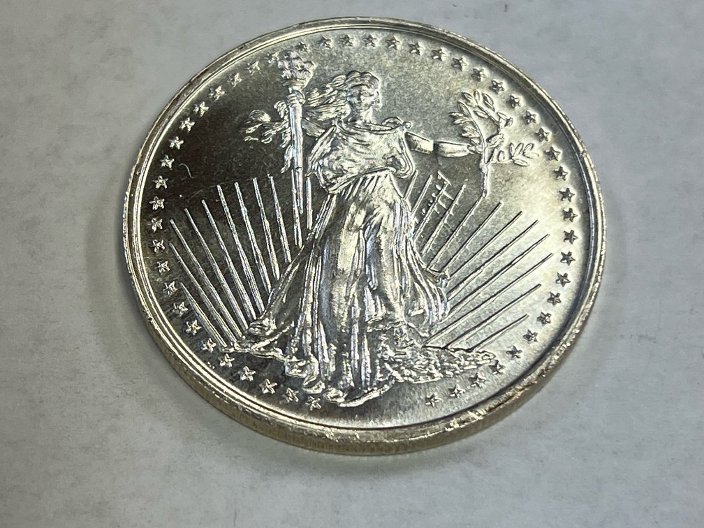 1 OZ SILVER ROUND