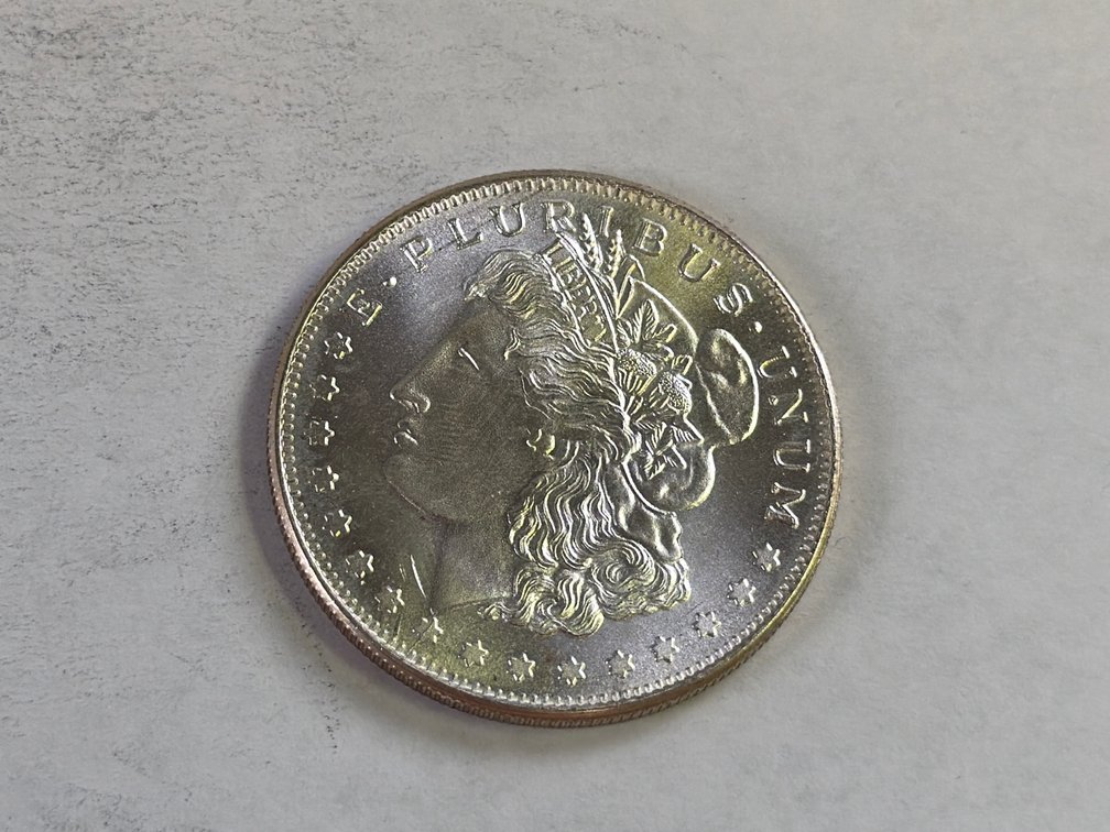 MORGAN ONE OUNCE SILVER ROUND