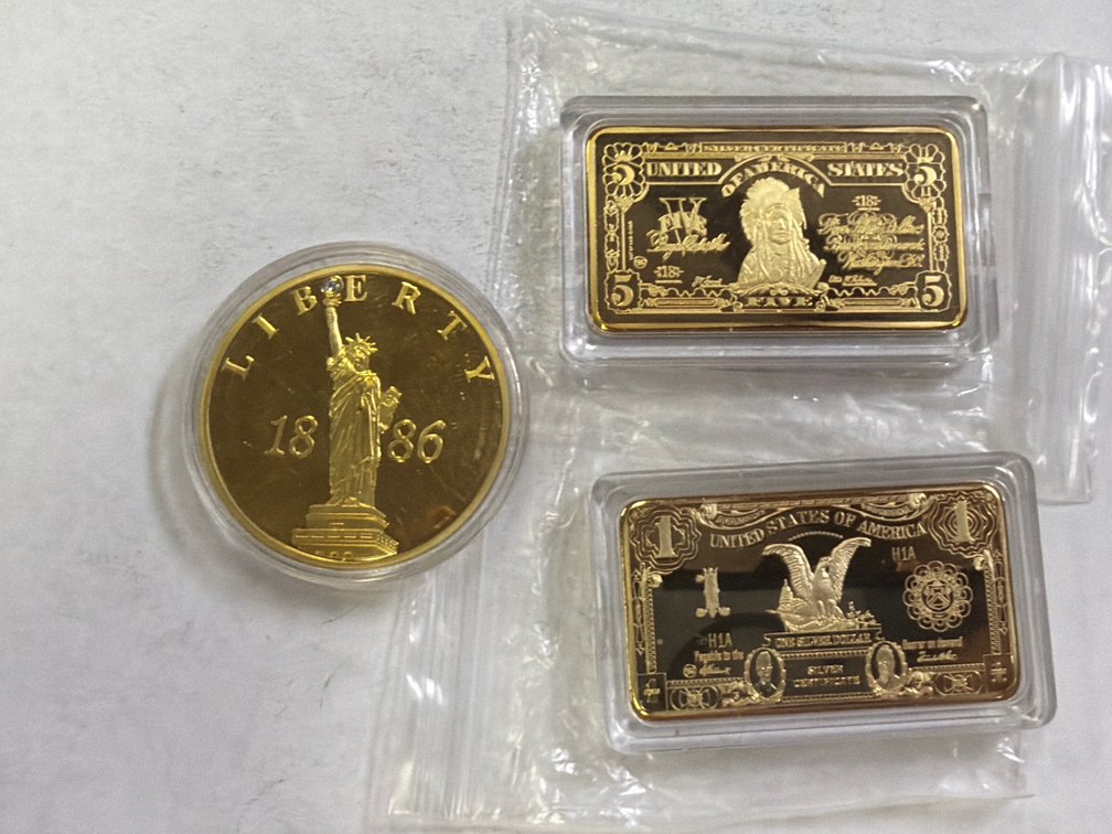 COMMEMORATIVE COIN AND BARS