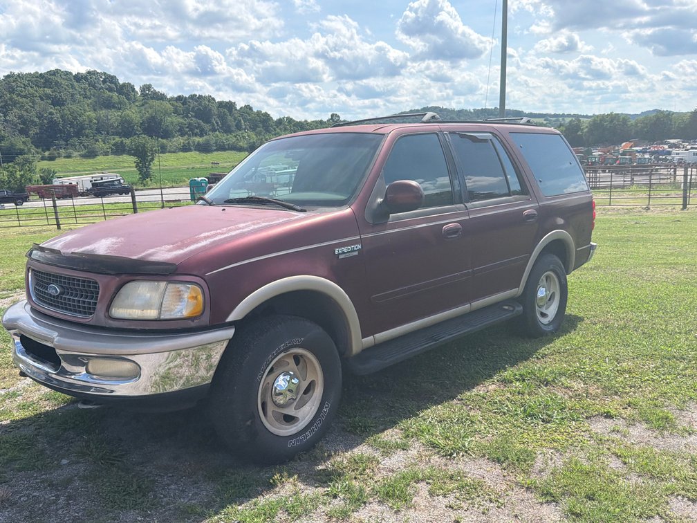 1997 Ford Expedition Multipurpose Vehicle (MPV)