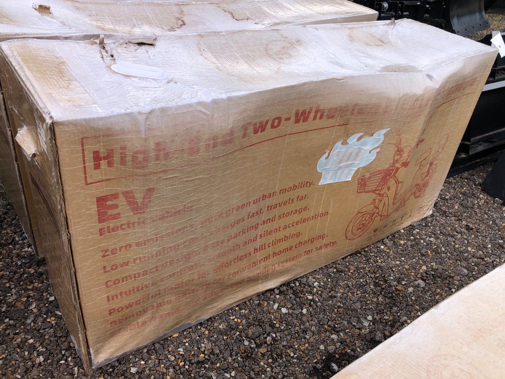 2 SEAT ELECTRIC CART