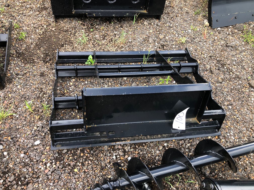 MINI SKID STEER LAND LEVELER